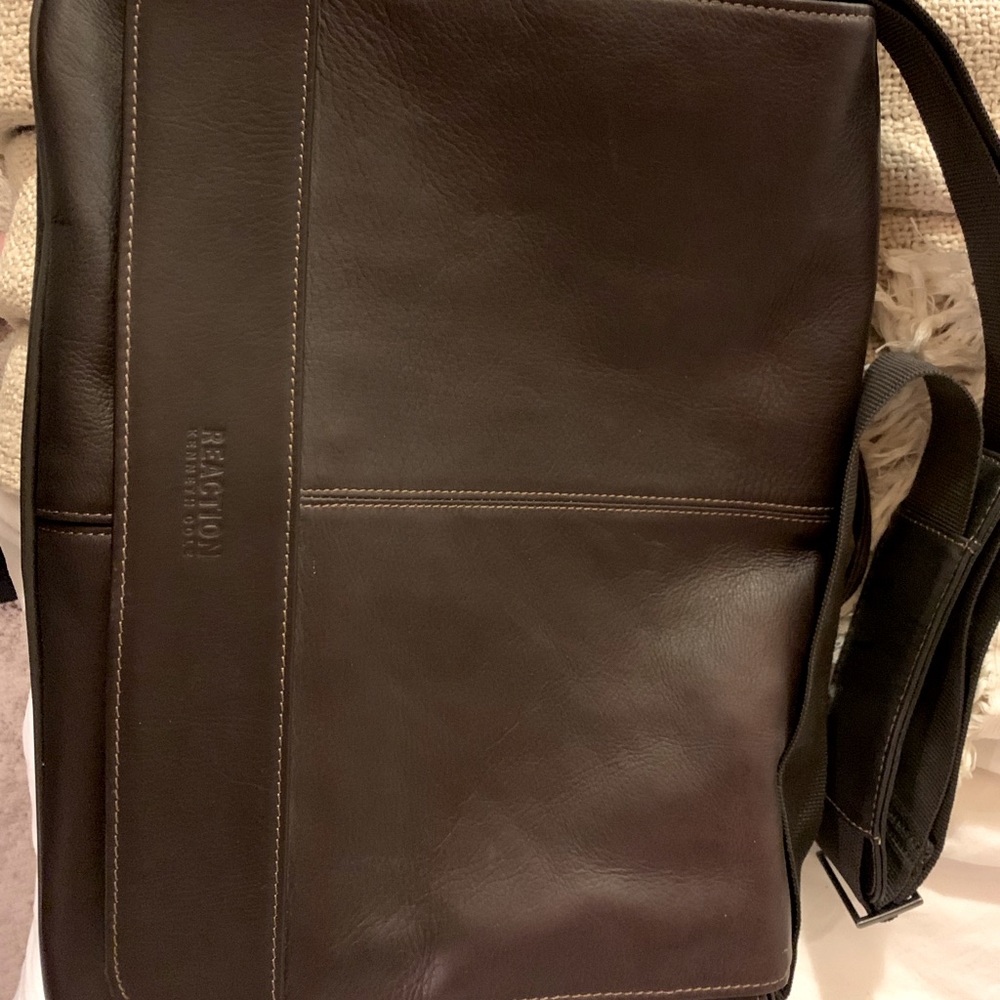 Kenneth Cole leather Computer Bag